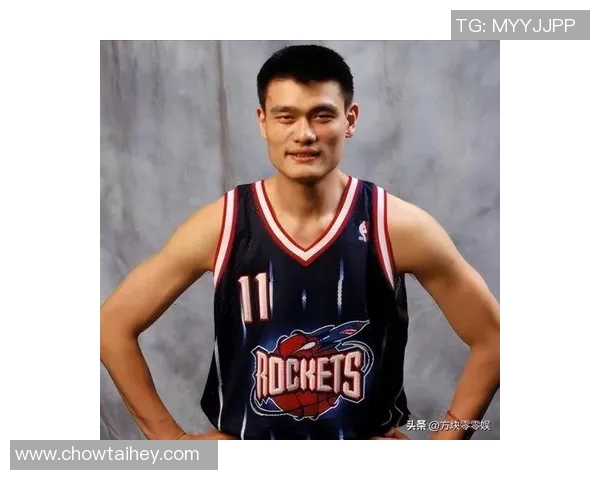 姚明在天空之城的传奇时刻与篮球梦想的交汇点