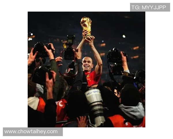 足球明星高考成绩揭晓谁是学霸榜首引发热议与关注 足球明星高考成绩揭晓谁是学霸榜首引发热议与关注