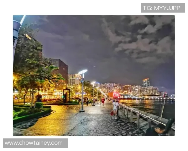 足球明星吉恩的精彩瞬间与魅力风采全景展示