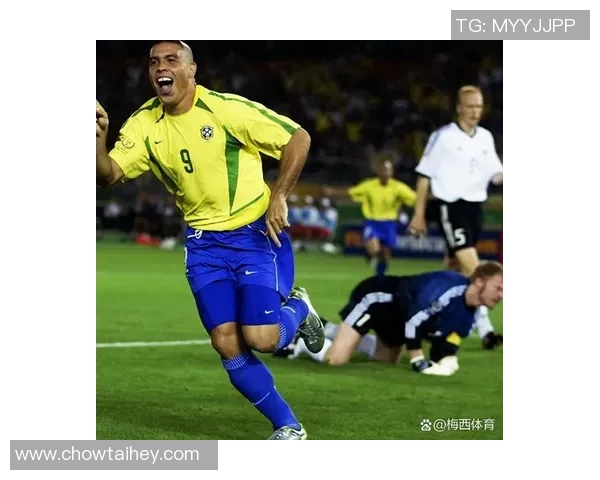 足球明星孩子的名字揭秘:从梅西到C罗他们的独特命名背后的故事 足球明星孩子的名字揭秘:从梅西到C罗他们的独特命名背后的故事